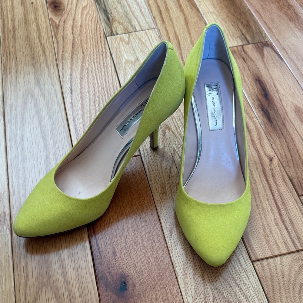INC - Lime Green Women's Pointed-Toe Pumps - Size 7.5